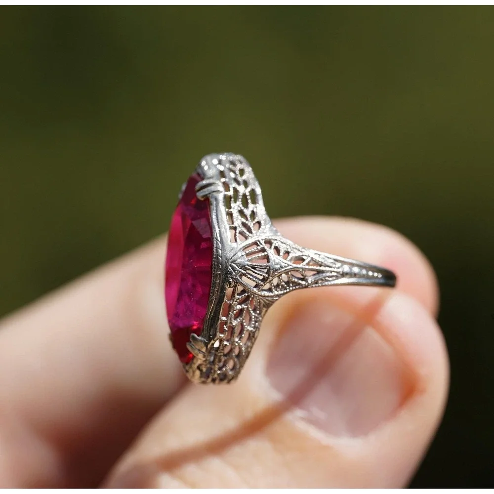 Antique 14k Solid White Gold Filigree‎ Engraved Man Made Red Ruby Ring Marquise
